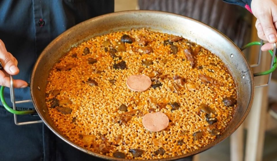 La mejor paella de España se cocina en Málaga y cuesta 18 euros